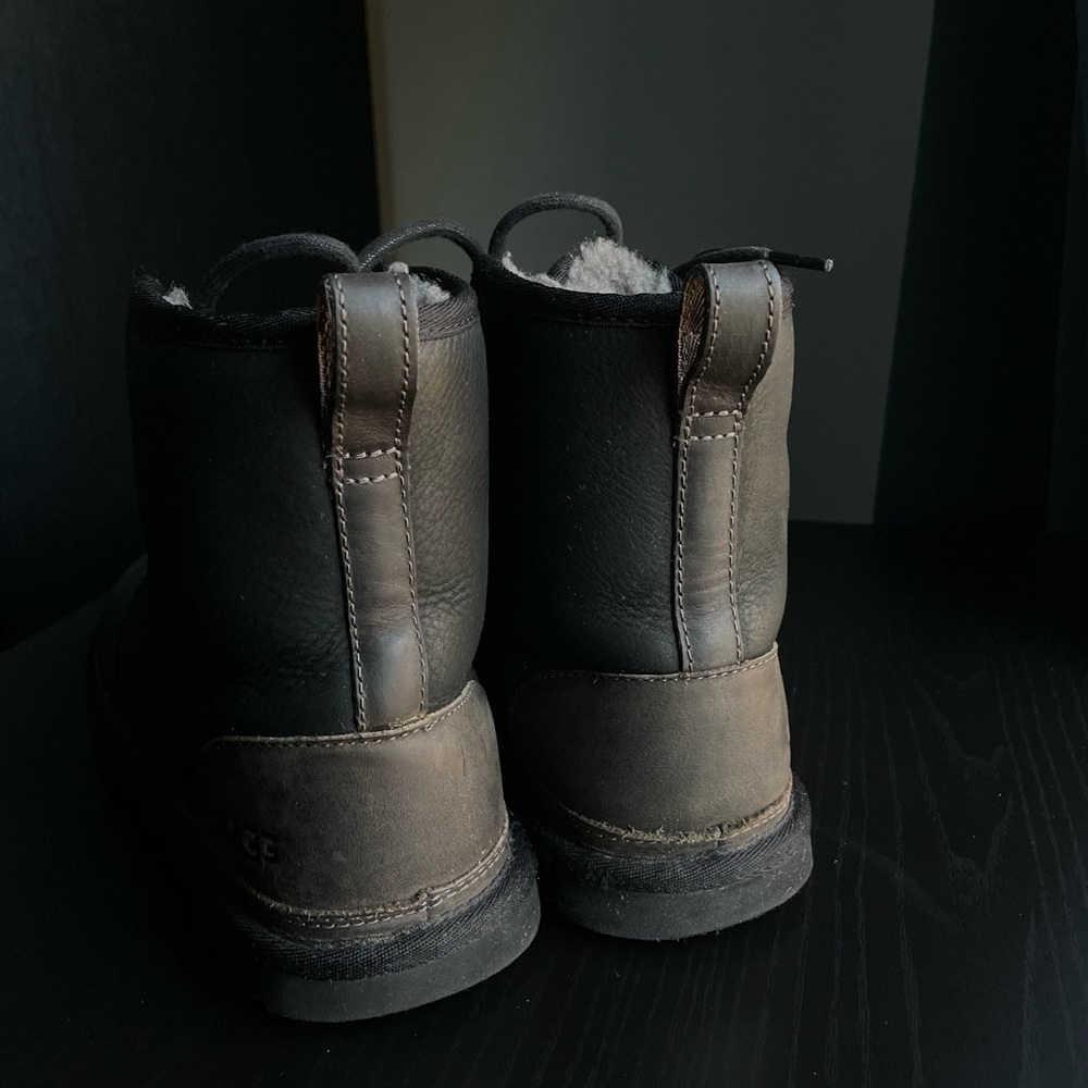 UGG Men's Harkley Lace up Boots - Picture 7 of 11